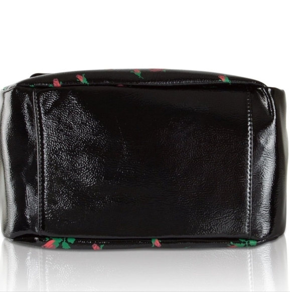 Betsey Johnsen Rosebud floral faux patent leather bag bow trim Satchel& a pouch - Picture 5 of 7